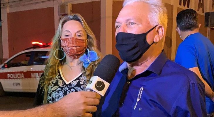 PARCERIA – Prefeitura de Cajazeiras entrega cestas básicas da campanha Natal de Partilha