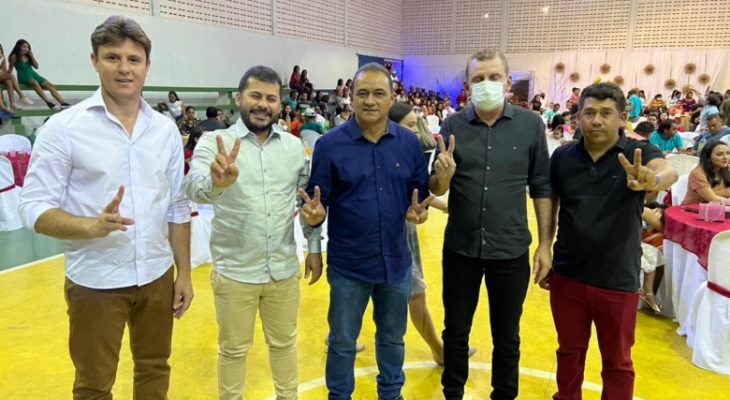 ELEIÇÕES 2022 – Prefeito de Salgadinho e oito vereadores anunciam apoio a pré-candidatura de Chico Mendes